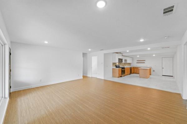 14011 Stardust Lane Property Photo 3