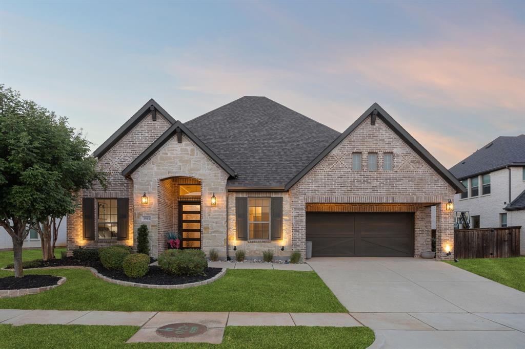 3916 Petrus Boulevard Property Photo 1