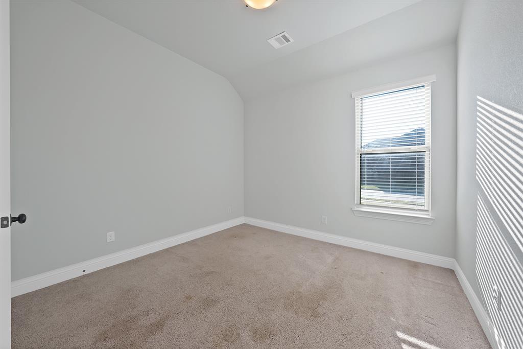 2611 Ashmont Way Property Photo 9