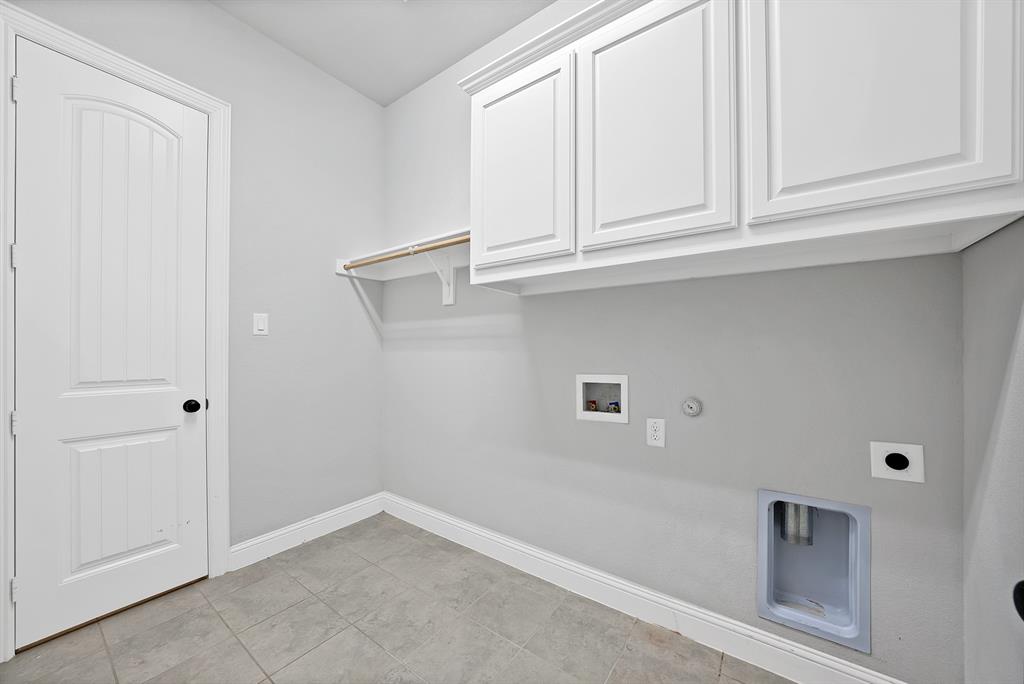 2611 Ashmont Way Property Photo 13