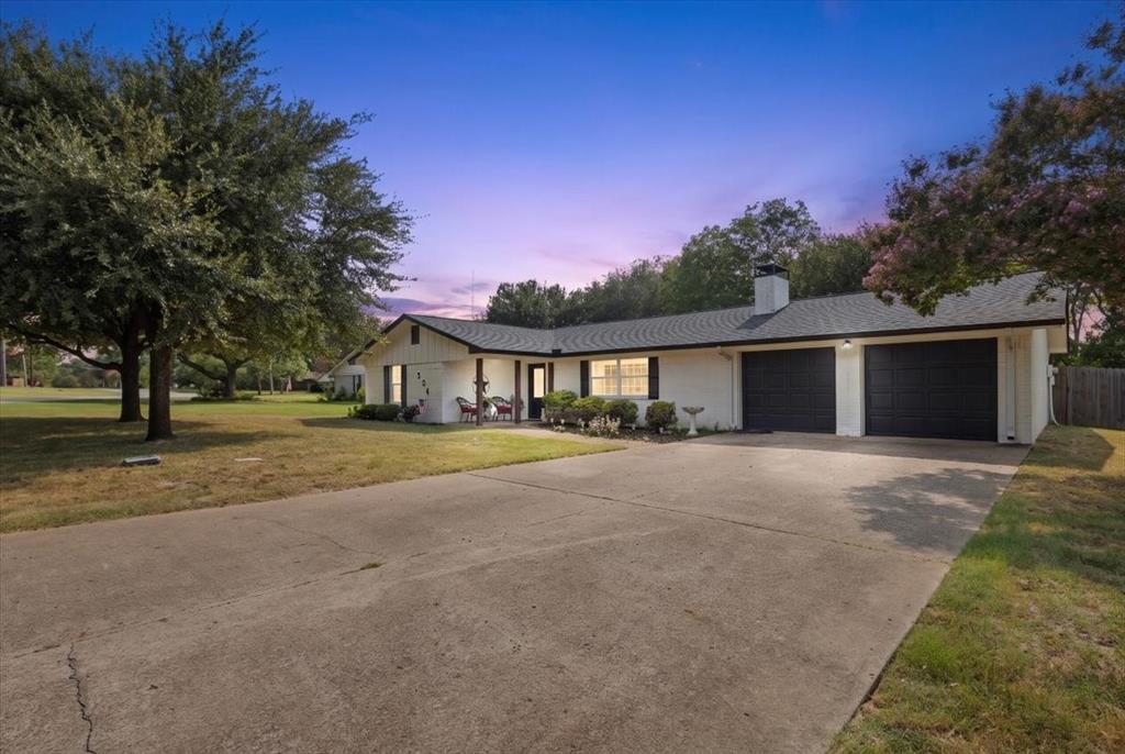 304 E Hideaway Lane