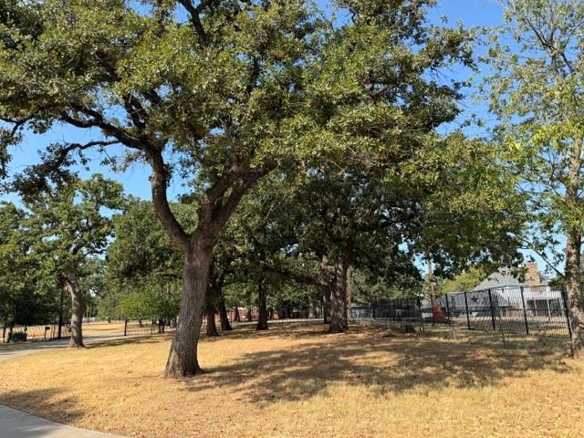 220 N Broadway Road Property Photo 16