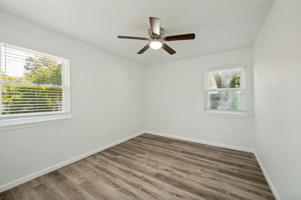 411 Hillcrest Street Property Photo 22