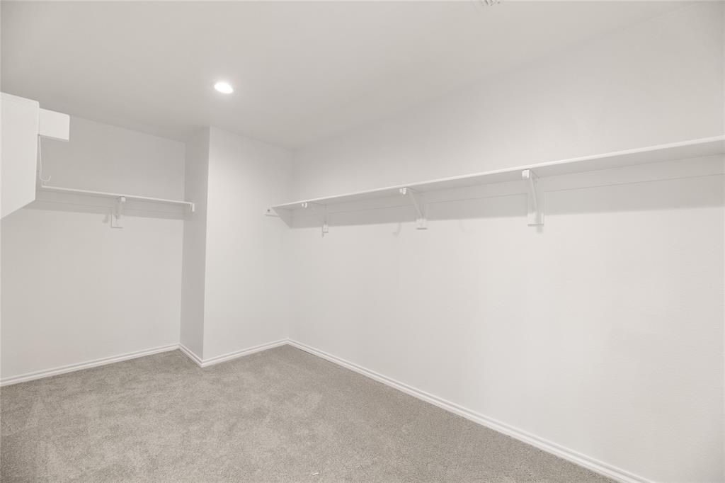 635 Frio Lane Property Photo 20