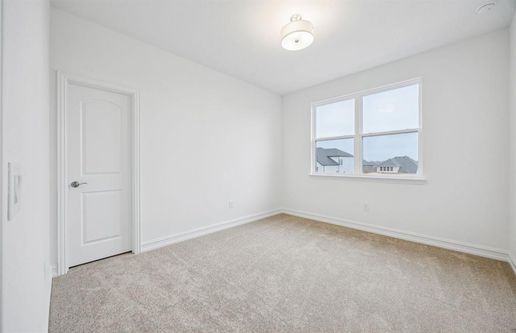 11140 Roxburgh Road Property Photo 14