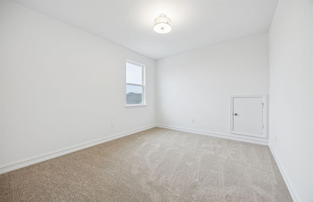 11140 Roxburgh Road Property Photo 15