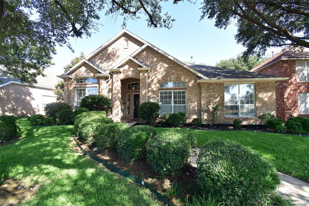 1109 Shadow Lakes Boulevard Property Photo 8