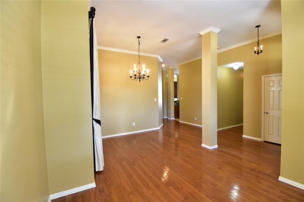 1109 Shadow Lakes Boulevard Property Photo 12