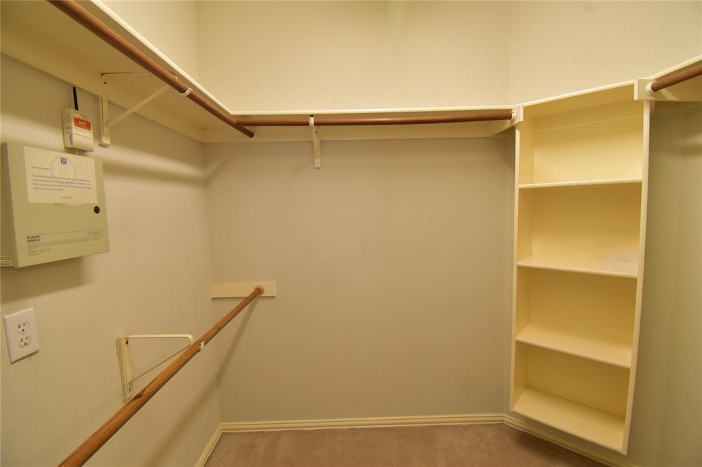 1109 Shadow Lakes Boulevard Property Photo 23