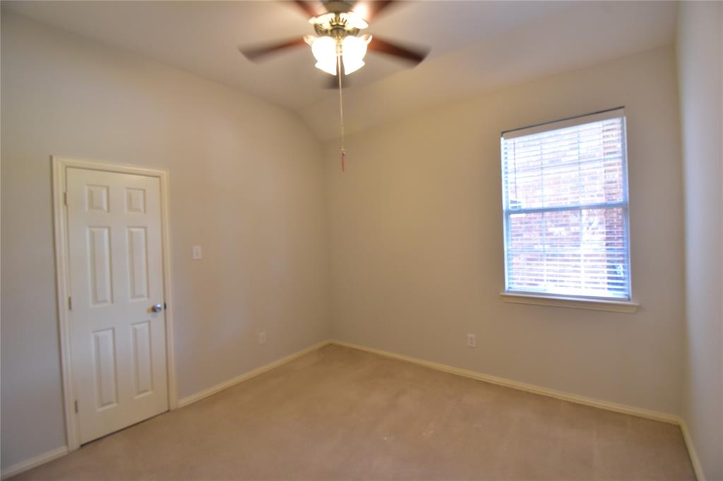 1109 Shadow Lakes Boulevard Property Photo 24