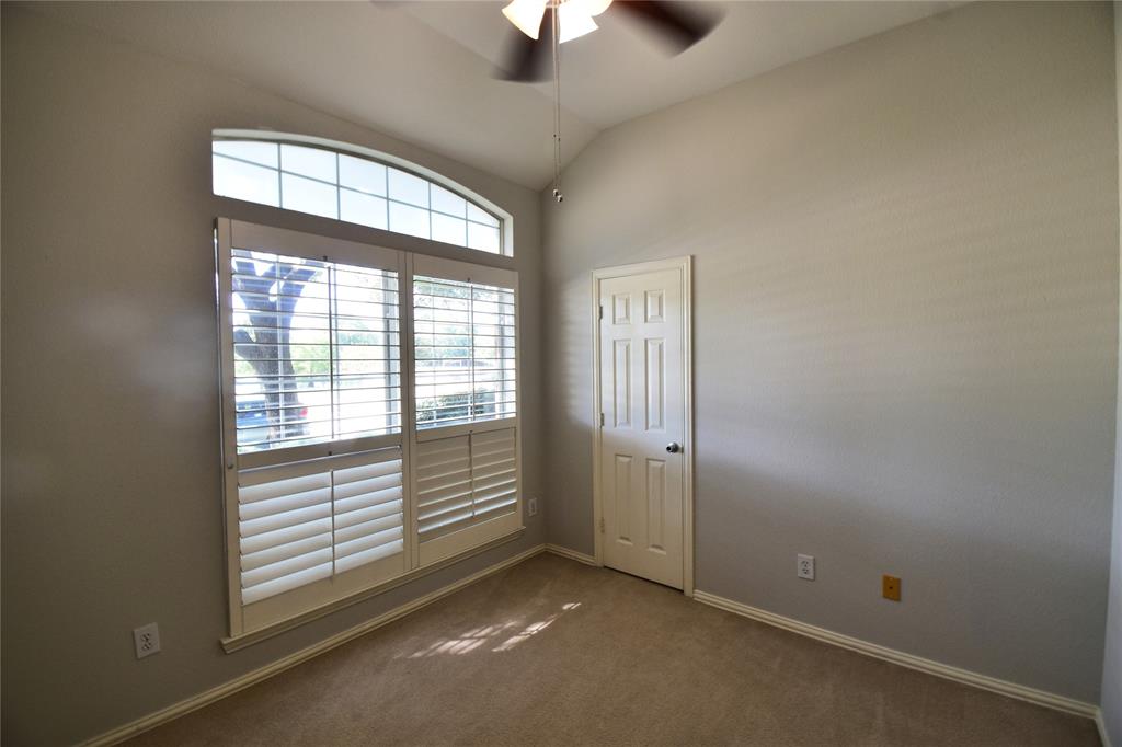 1109 Shadow Lakes Boulevard Property Photo 25