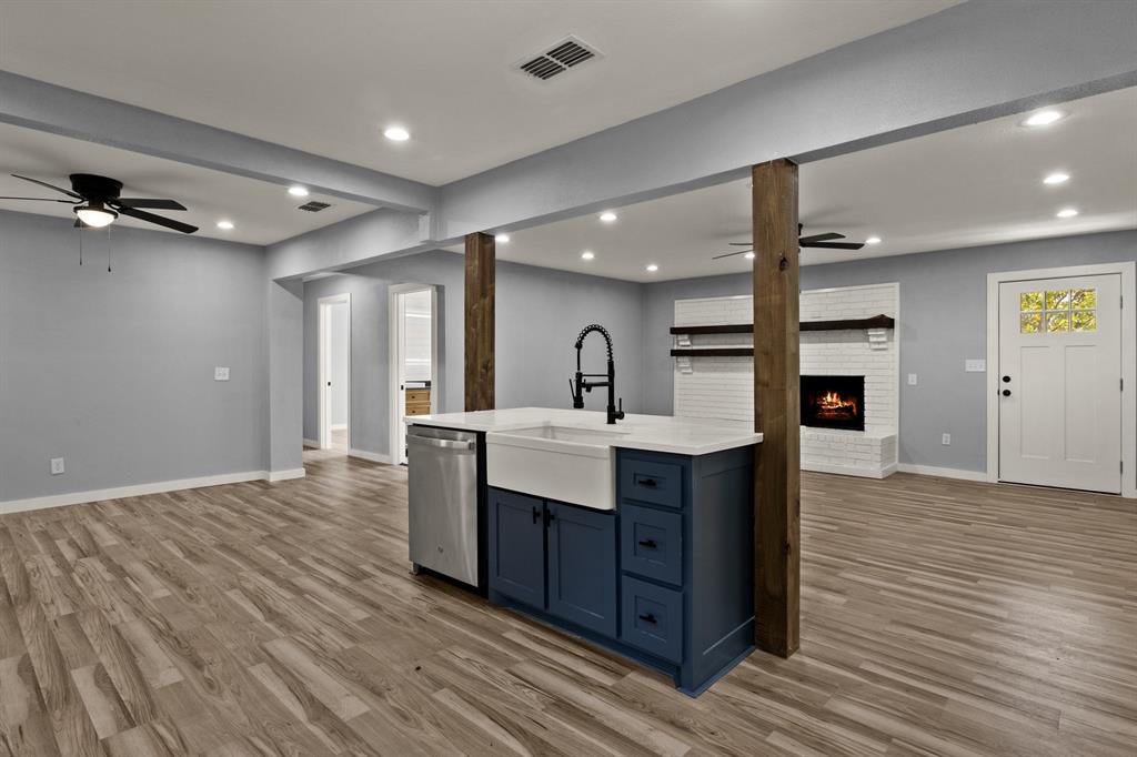 111 Walker Drive Property Photo 10