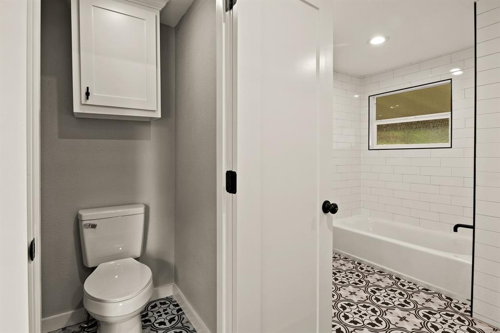 111 Walker Drive Property Photo 22