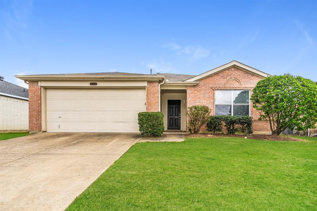 207 Prentice Drive Property Photo 1