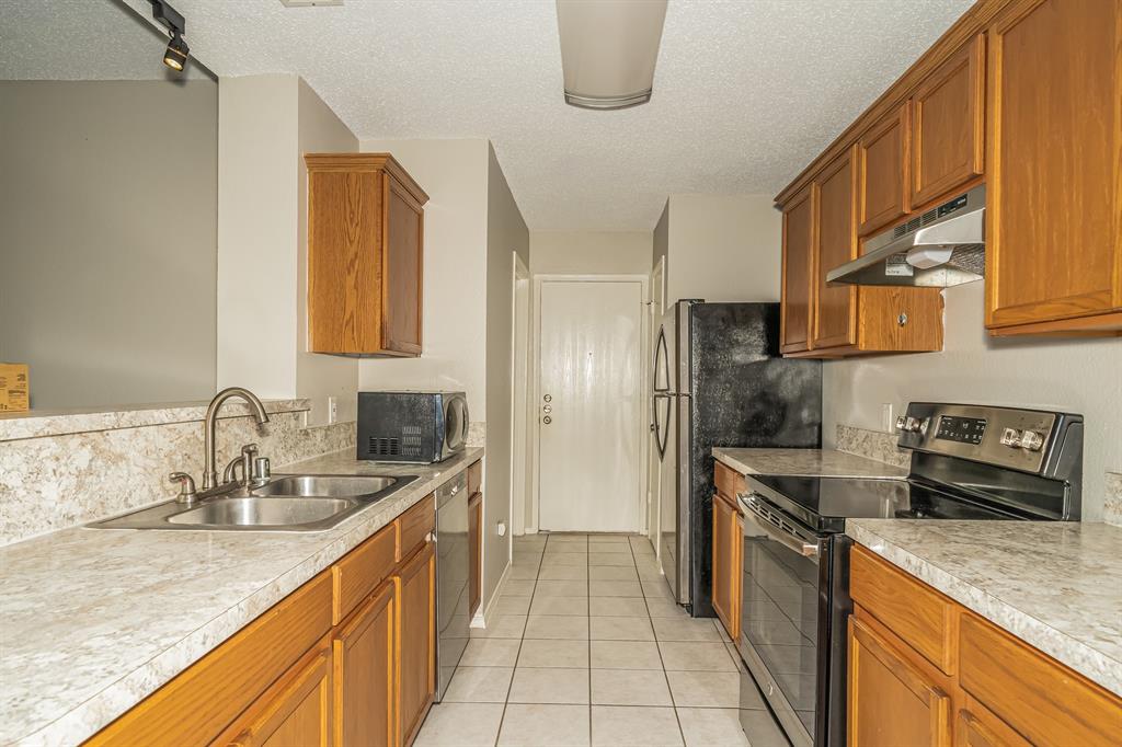 207 Prentice Drive Property Photo 5