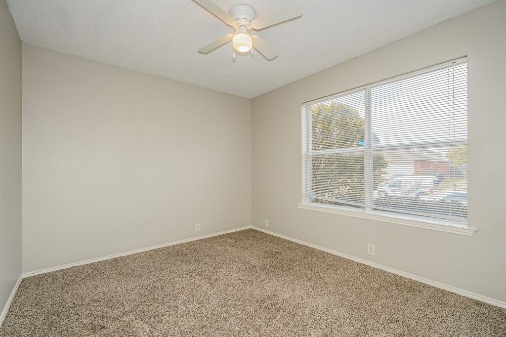 207 Prentice Drive Property Photo 9