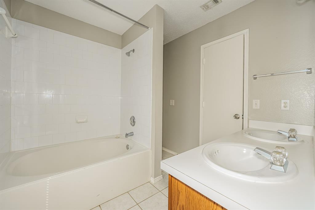 207 Prentice Drive Property Photo 13