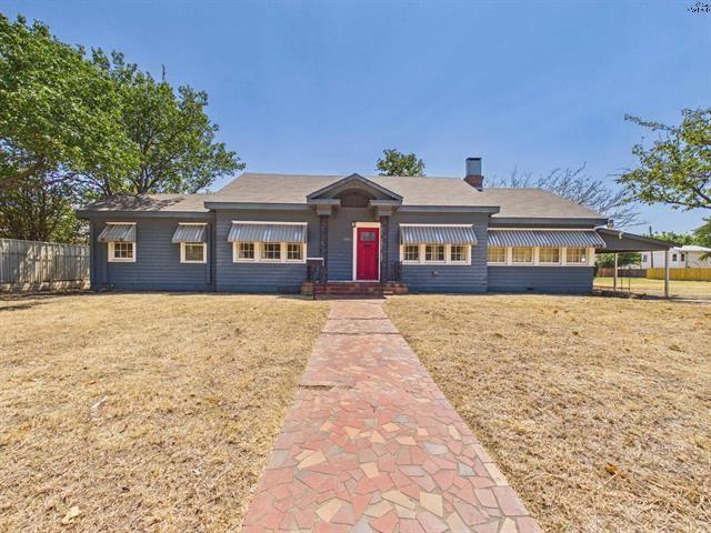 1305 Buchanan Street Property Photo 1