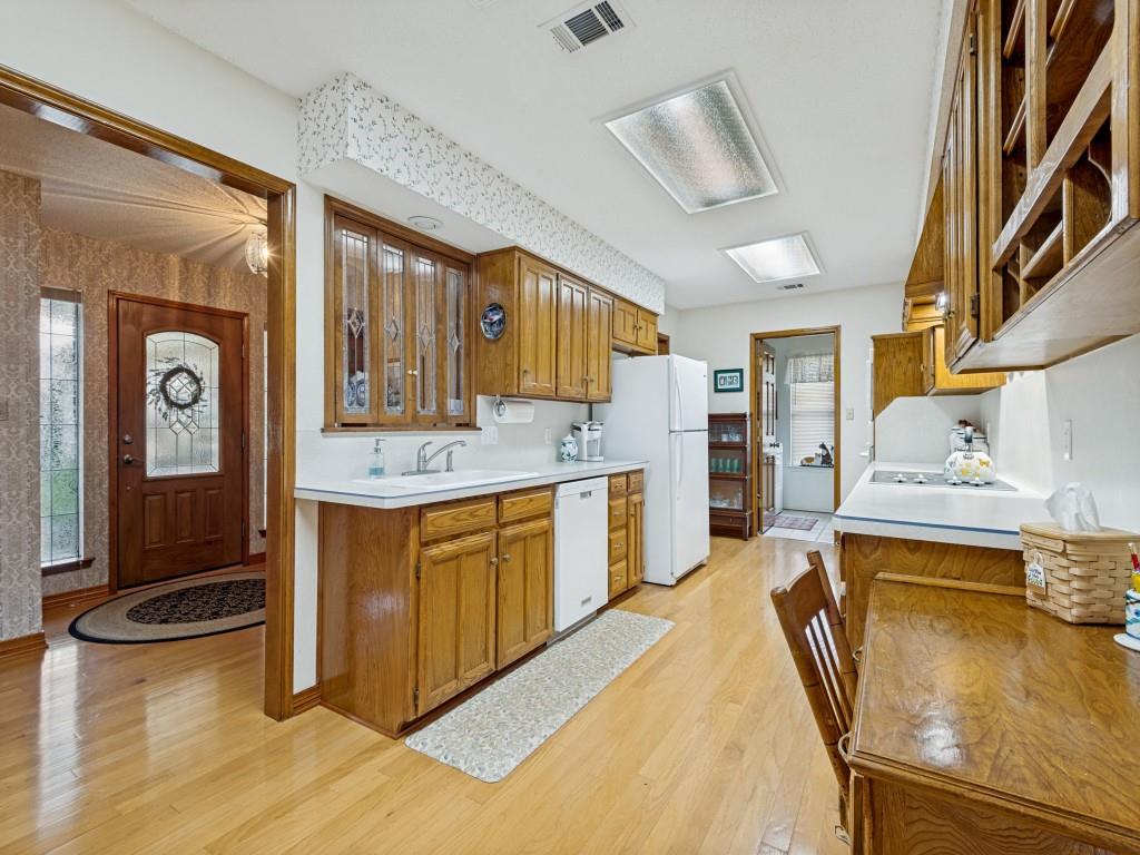 2213 Ridgewood Property Photo 14