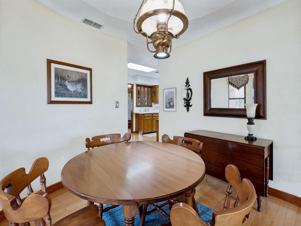 2213 Ridgewood Property Photo 18