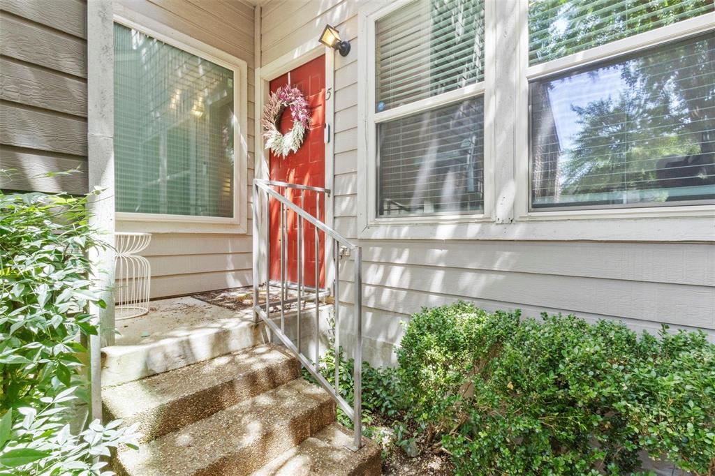 5616 Preston Oaks Road 1105 Property Photo 2