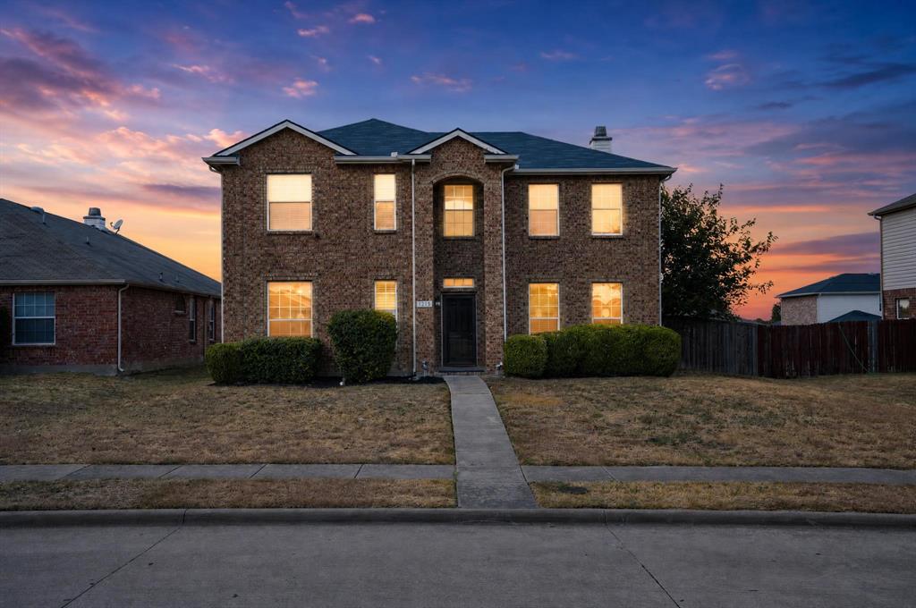 1213 Spring Water Drive Property Photo 1
