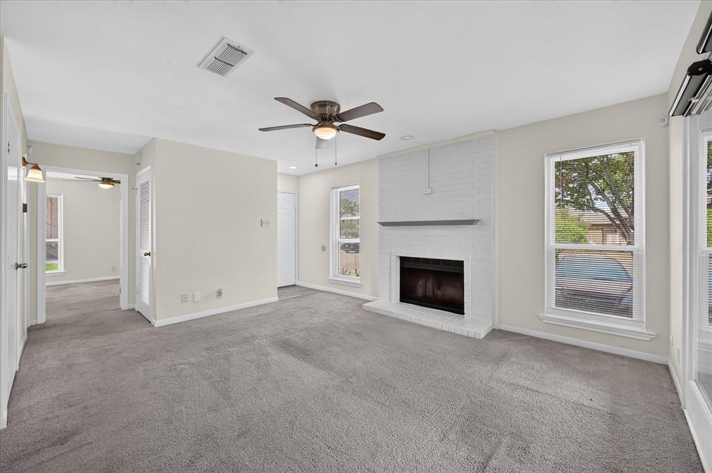1204 Harwell Drive 2110 Property Photo 4