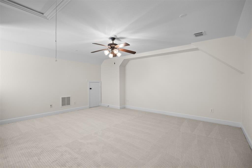 743 Matthew Place Property Photo 23