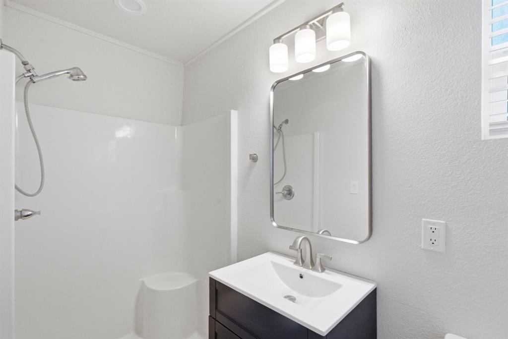 1380 Cage Street Property Photo 15