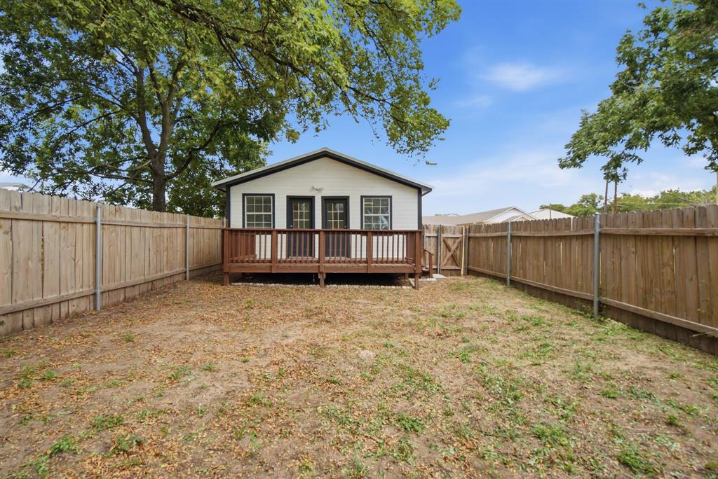 1380 Cage Street Property Photo 25
