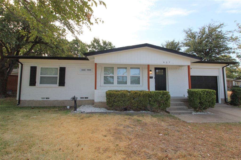 937 Burleson Street Property Photo 1