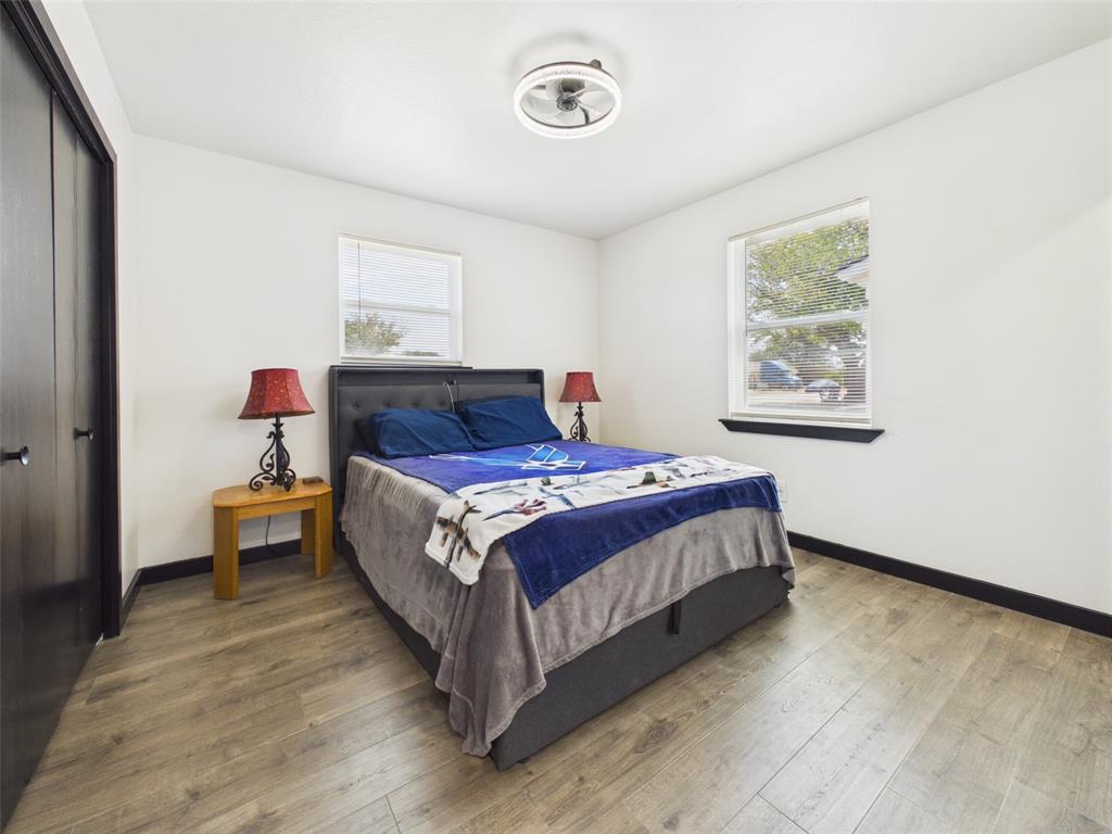 4110 Lenore Drive Property Photo 24