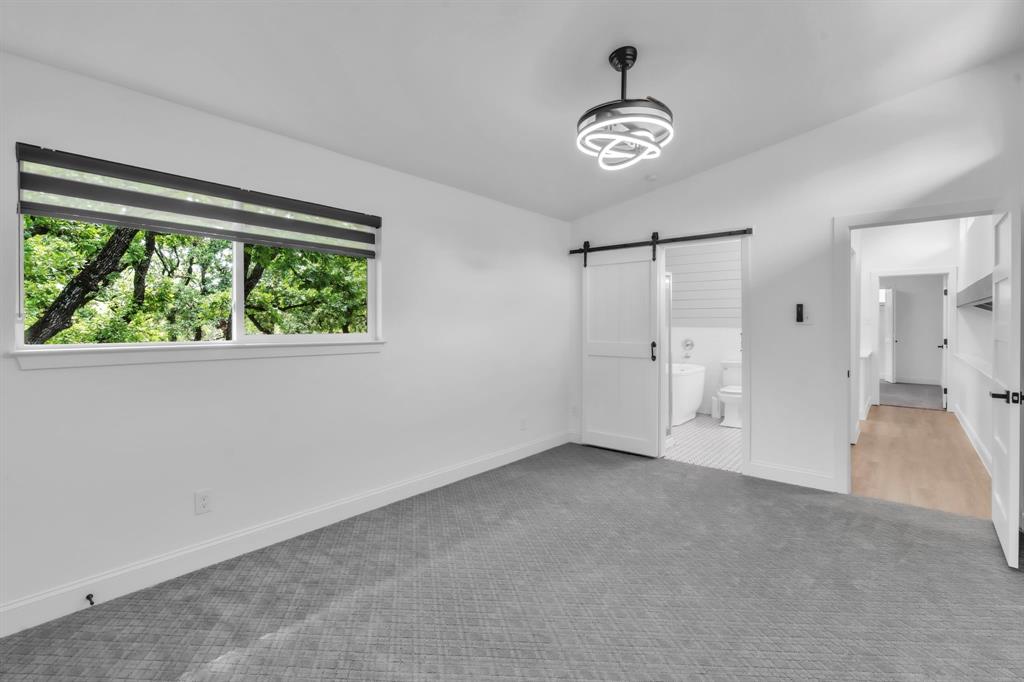 900 E Pioneer Circle Property Photo 32