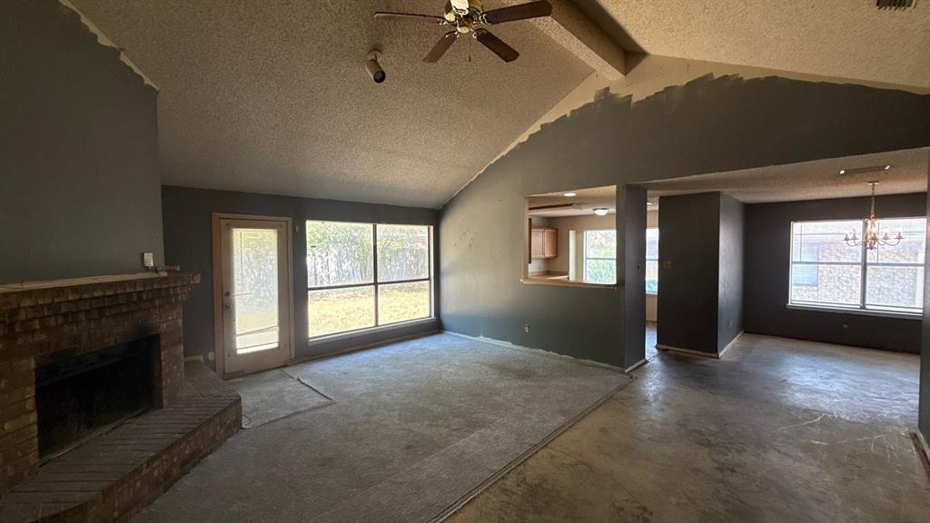 914 Larue Drive Property Photo 5