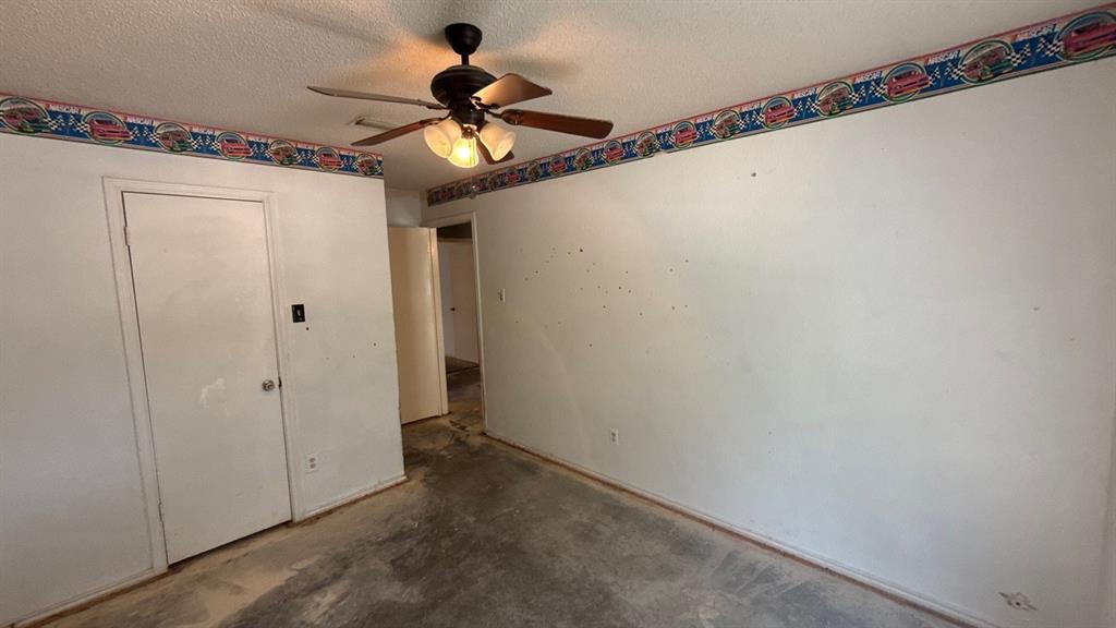 914 Larue Drive Property Photo 19