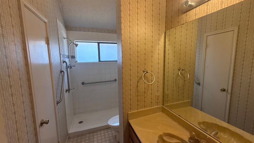 914 Larue Drive Property Photo 22