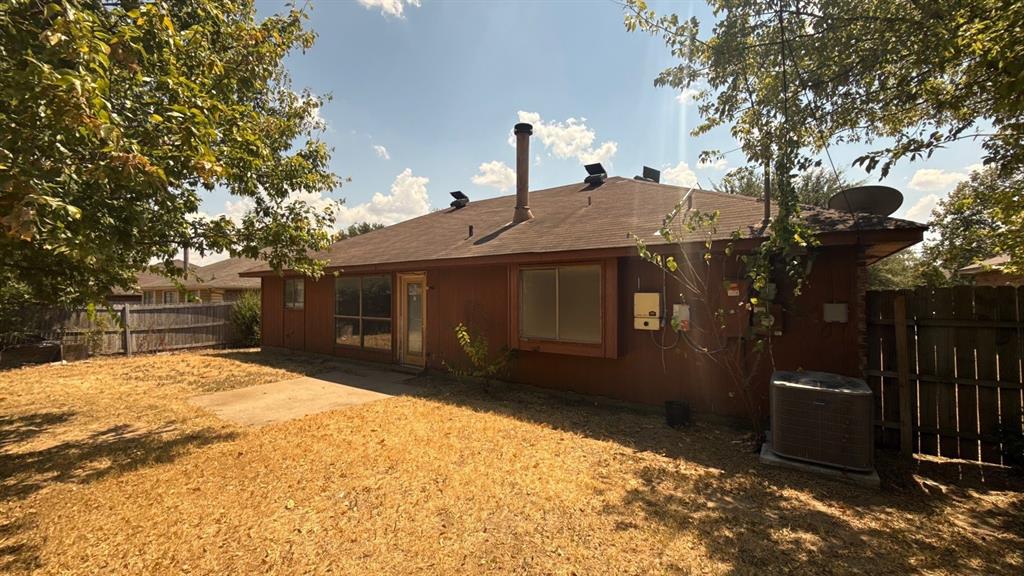 914 Larue Drive Property Photo 28