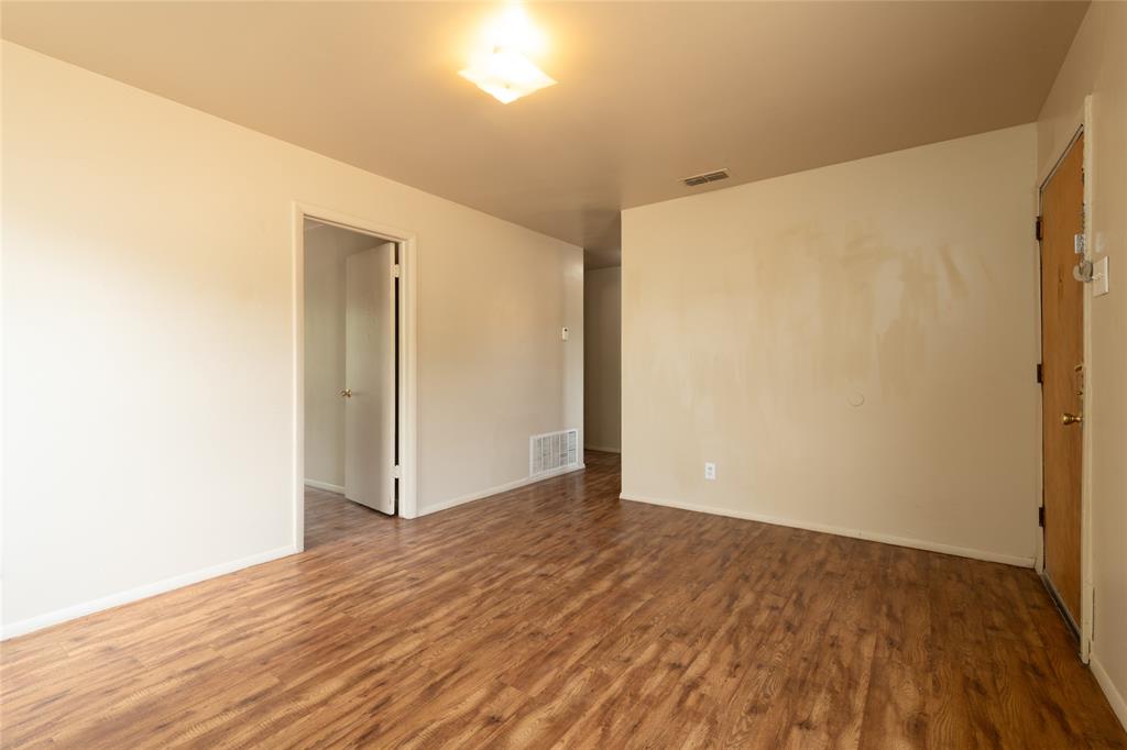 2809 S 27th Street Property Photo 6
