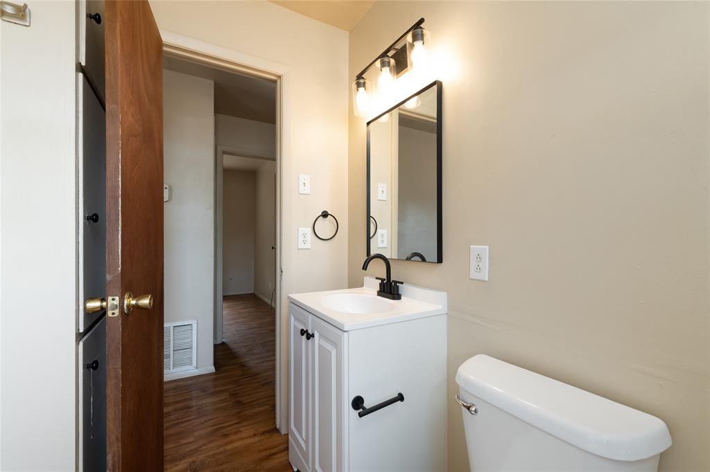 2809 S 27th Street Property Photo 14