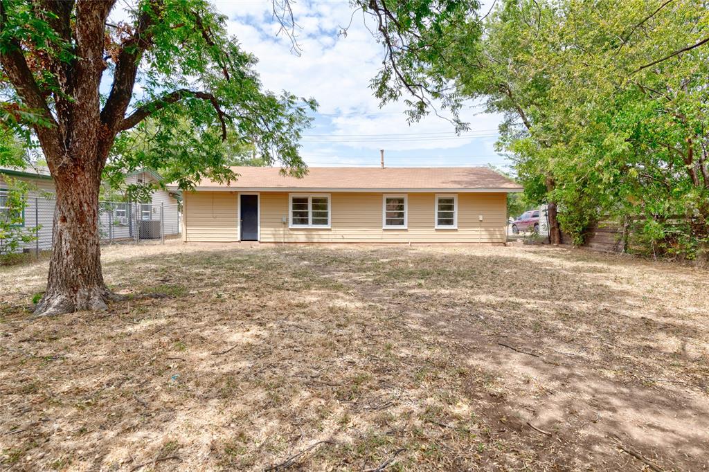 2809 S 27th Street Property Photo 23