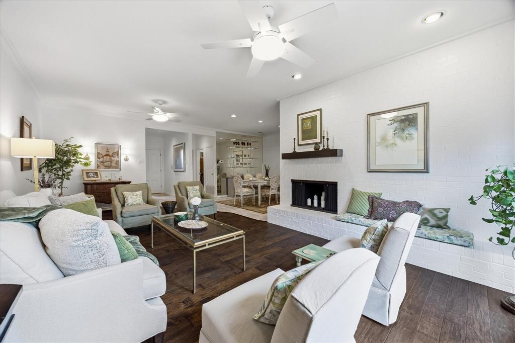 12277 Montego Plaza Property Photo 3