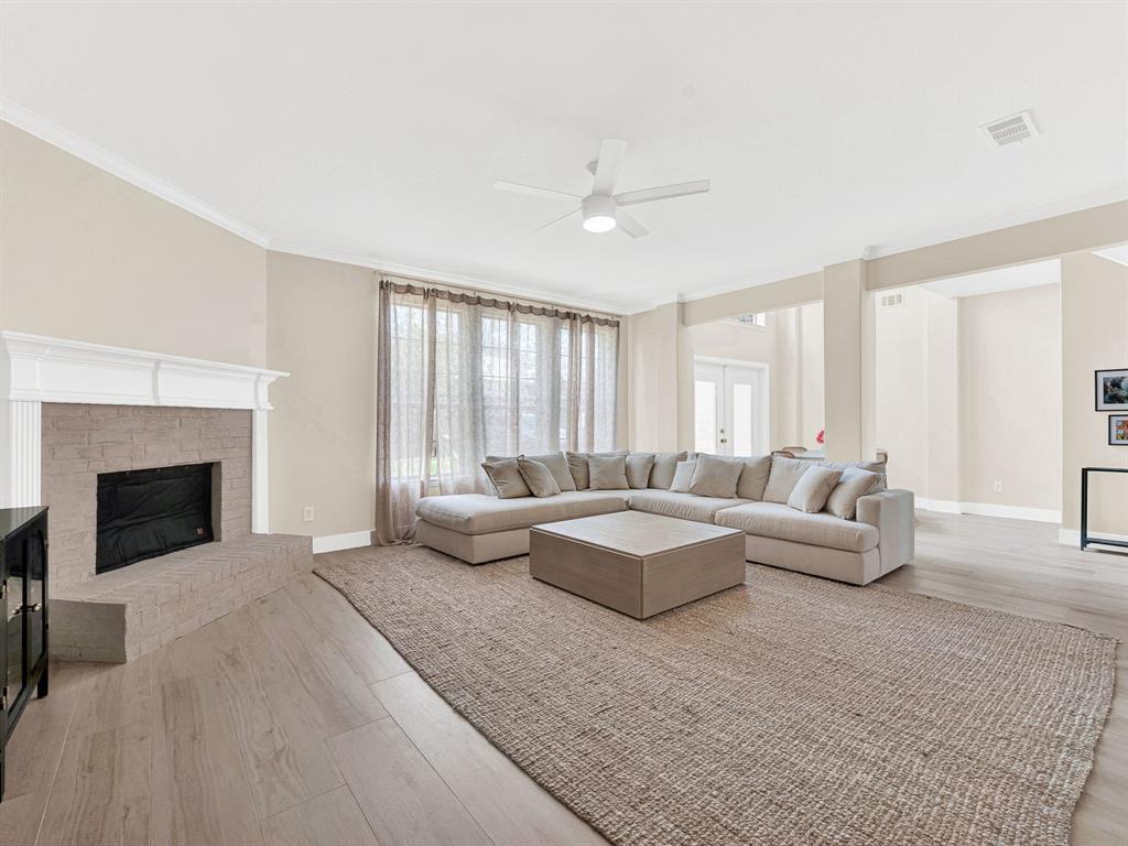 5501 Blazing Star Road Property Photo 8