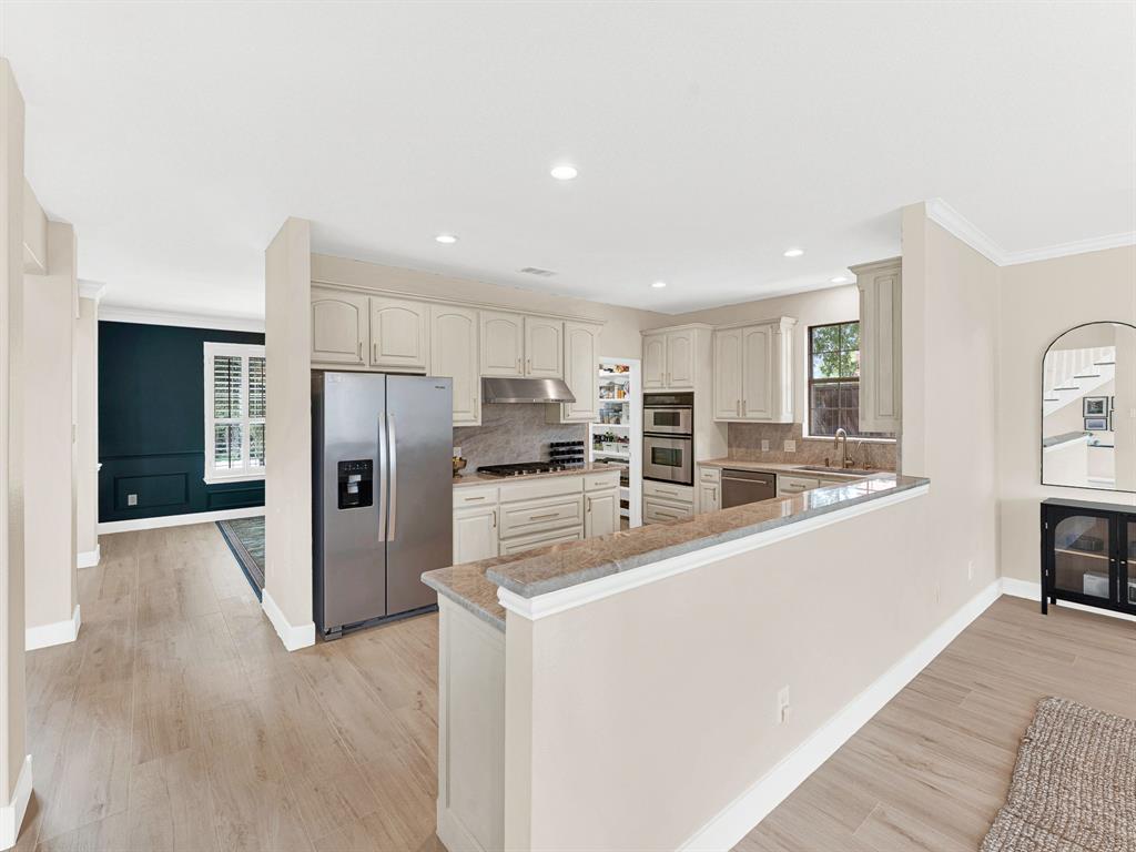 5501 Blazing Star Road Property Photo 10