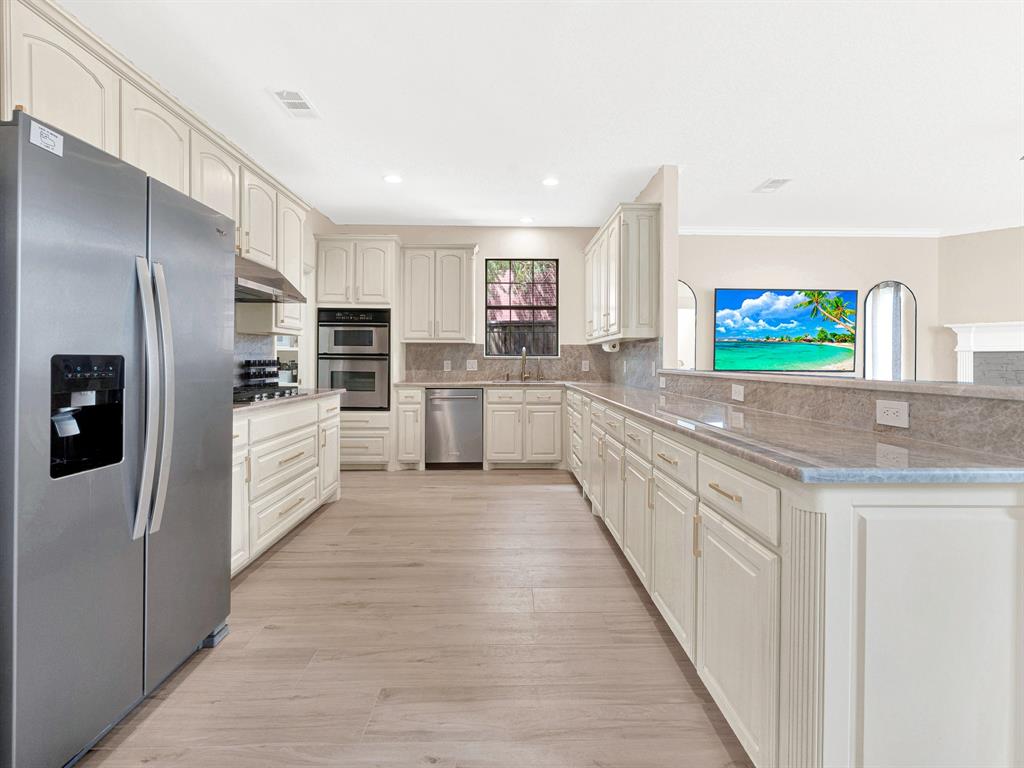 5501 Blazing Star Road Property Photo 11