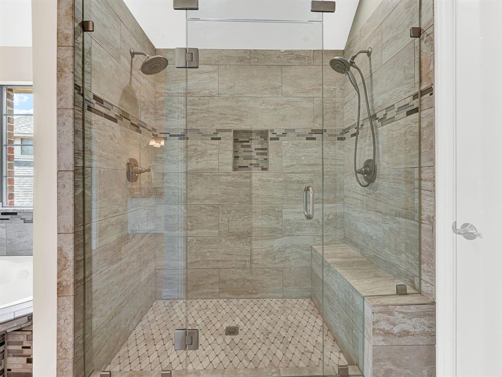 5501 Blazing Star Road Property Photo 24
