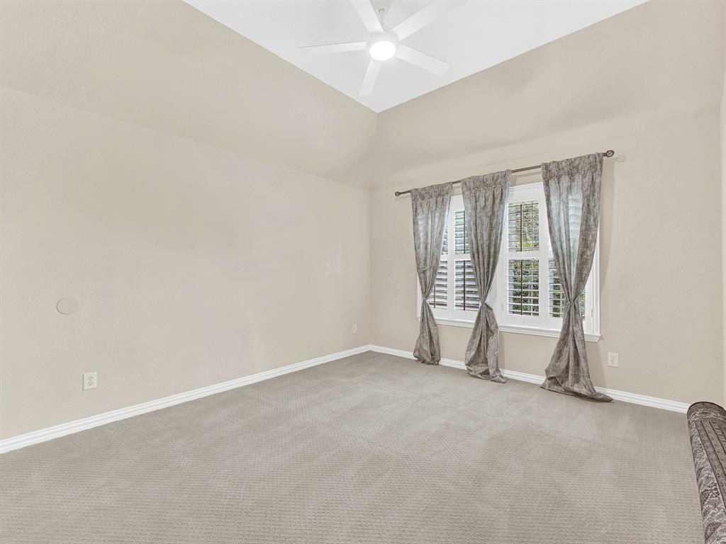 5501 Blazing Star Road Property Photo 32