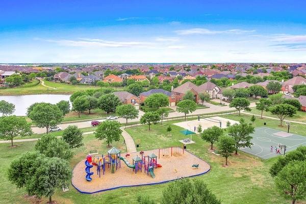 5501 Blazing Star Road Property Photo 37