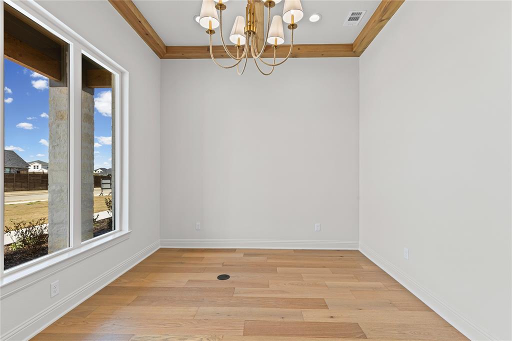 4720 Magnolia Trail Property Photo 5