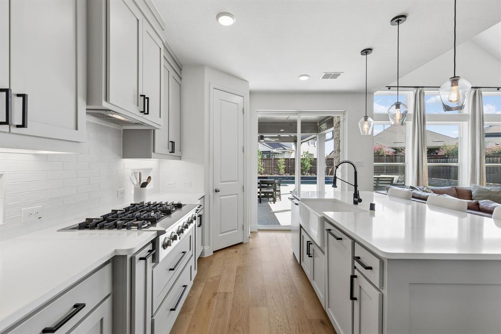 1805 Lizzy Lane Property Photo 12