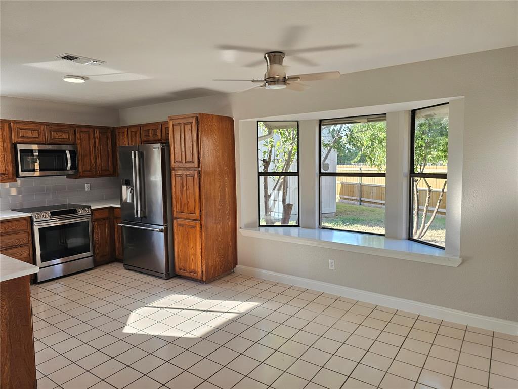 6300 Brownlee Lane Property Photo 8